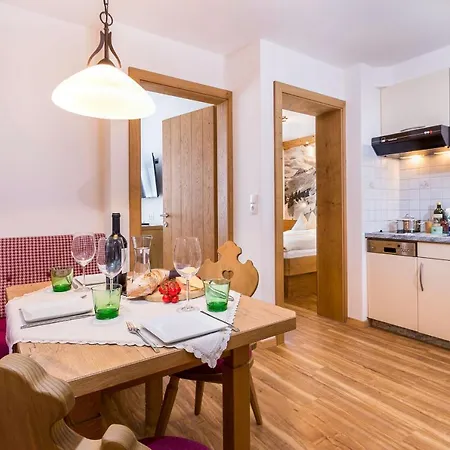 Aparthotel Garni Lavendel Lech am Arlberg